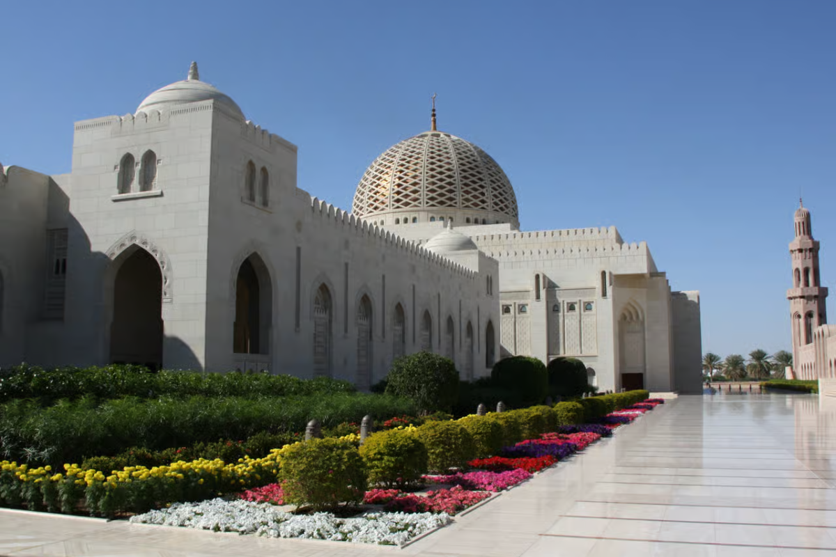 Blissful Oman Escape