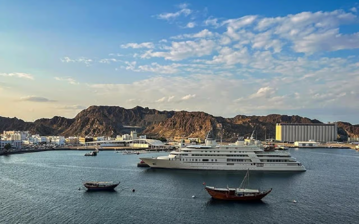 Dubai & Oman Explorer